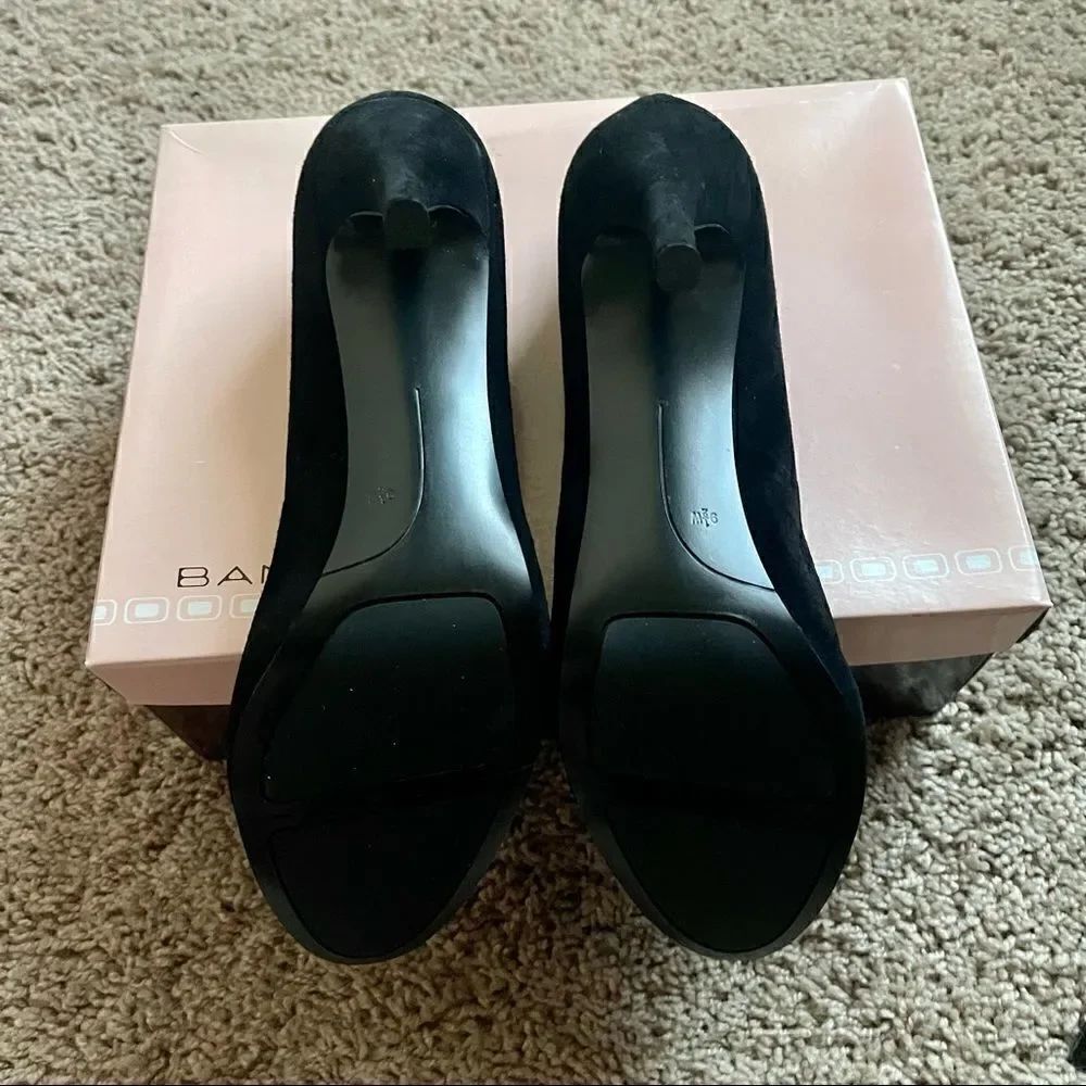 Bandolino Marlene Black Suede Platform Pumps Heels 9.5 Wide NIB - Picture 5 of 5